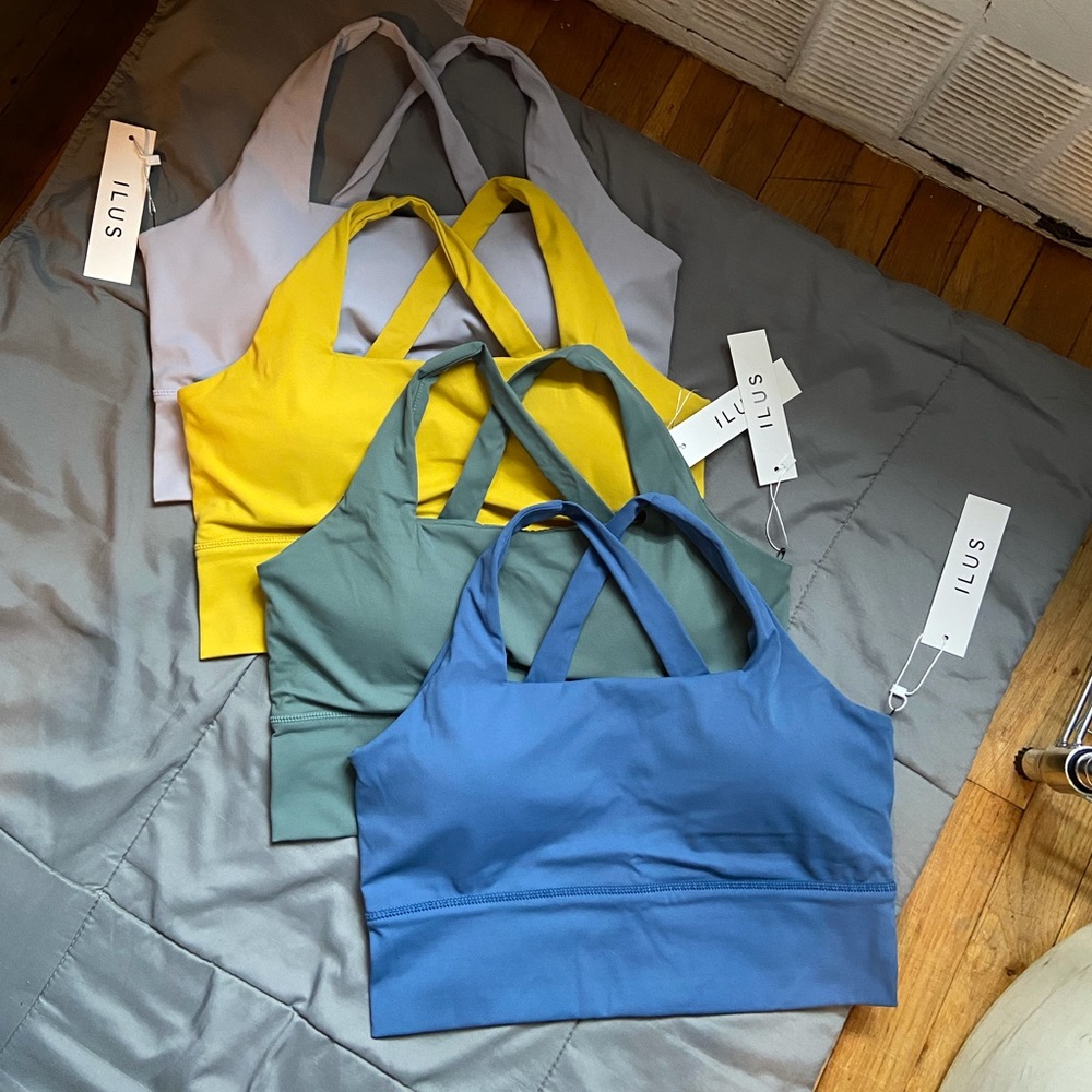 ILUS - SPORTS BRAS